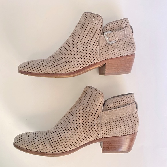 10 Sam Edelman PAULA booties boots perforated leather mushroom taupe tan brown - Picture 3 of 8